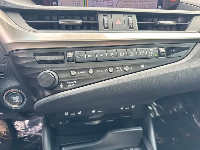 Used 2020 Lexus ES 350 w/ Premium Package image 21