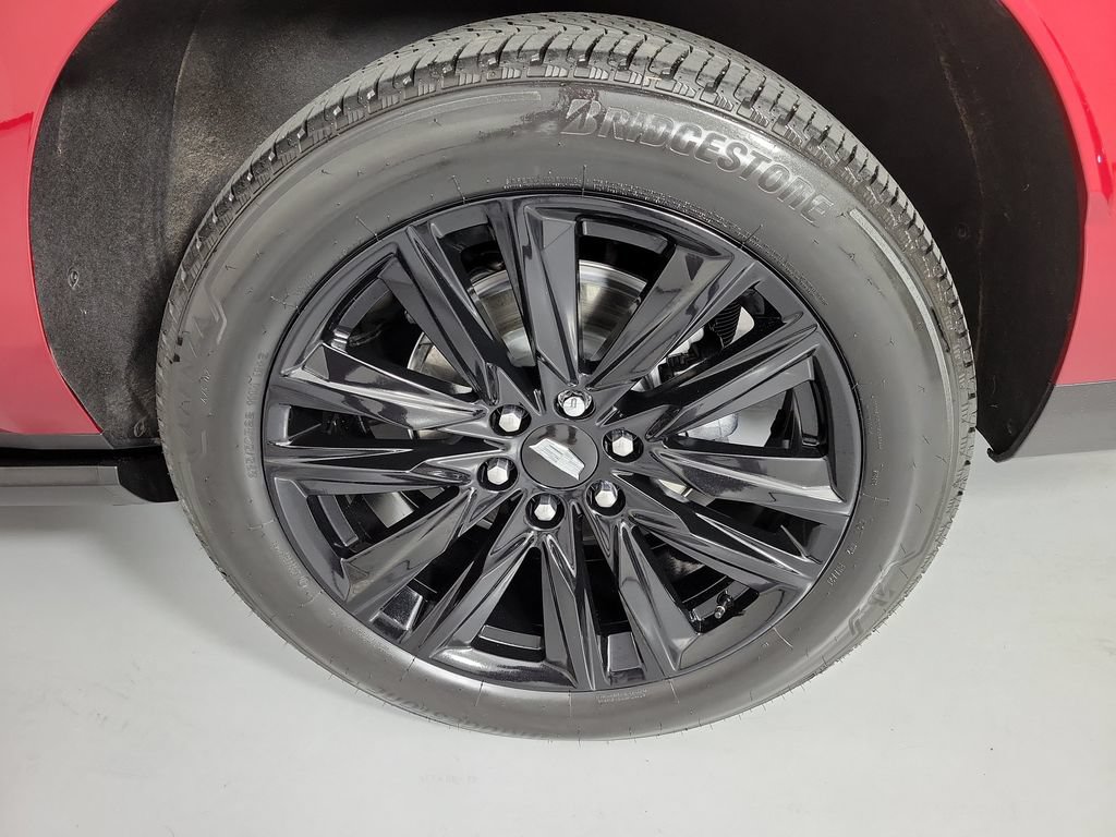 Certified 2026 Cadillac Escalade ESV Platinum Sport w/ LPO, ONYX Package AWD/4WD image 11