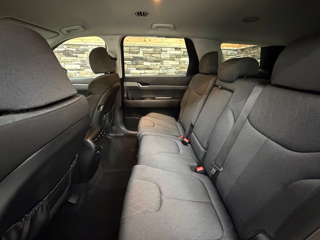 Certified 2022 Hyundai Palisade SE image 26