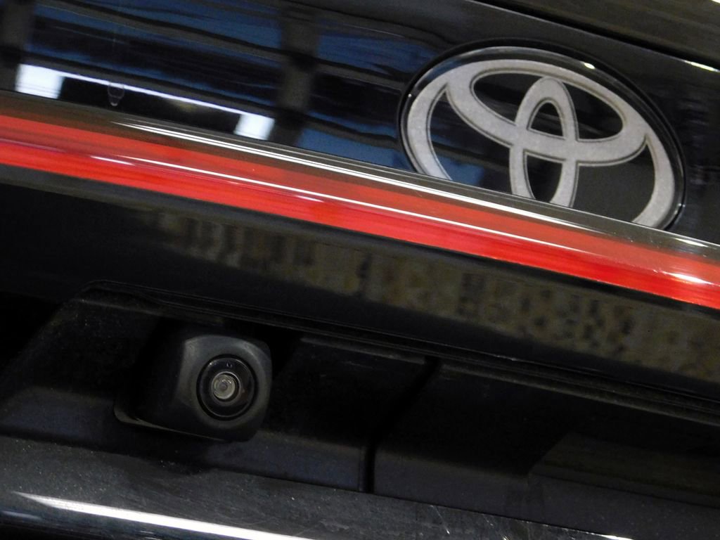 Used 2024 Toyota Prius XLE image 77