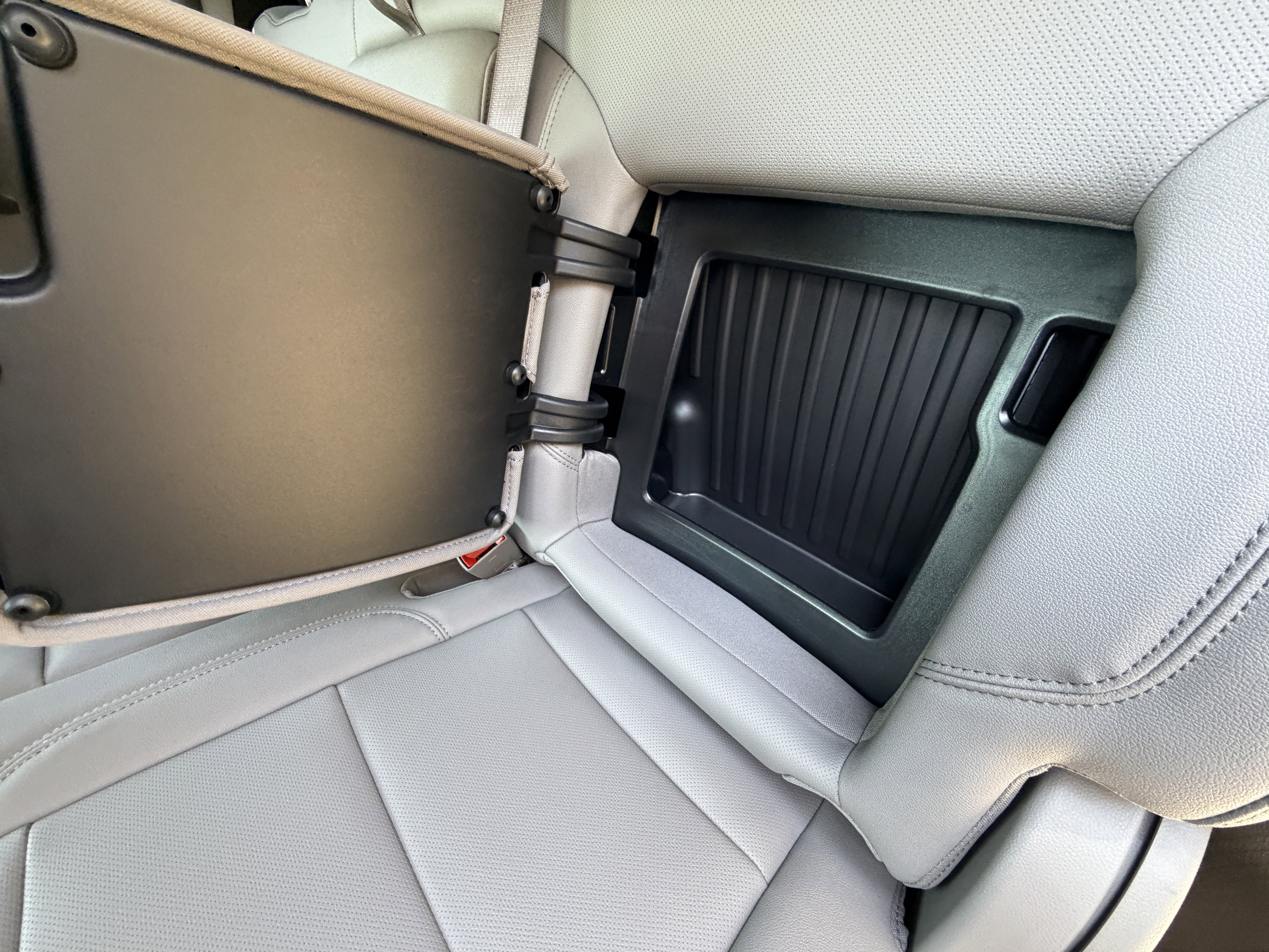 New 2026 GMC Sierra 2500 SLT image 18