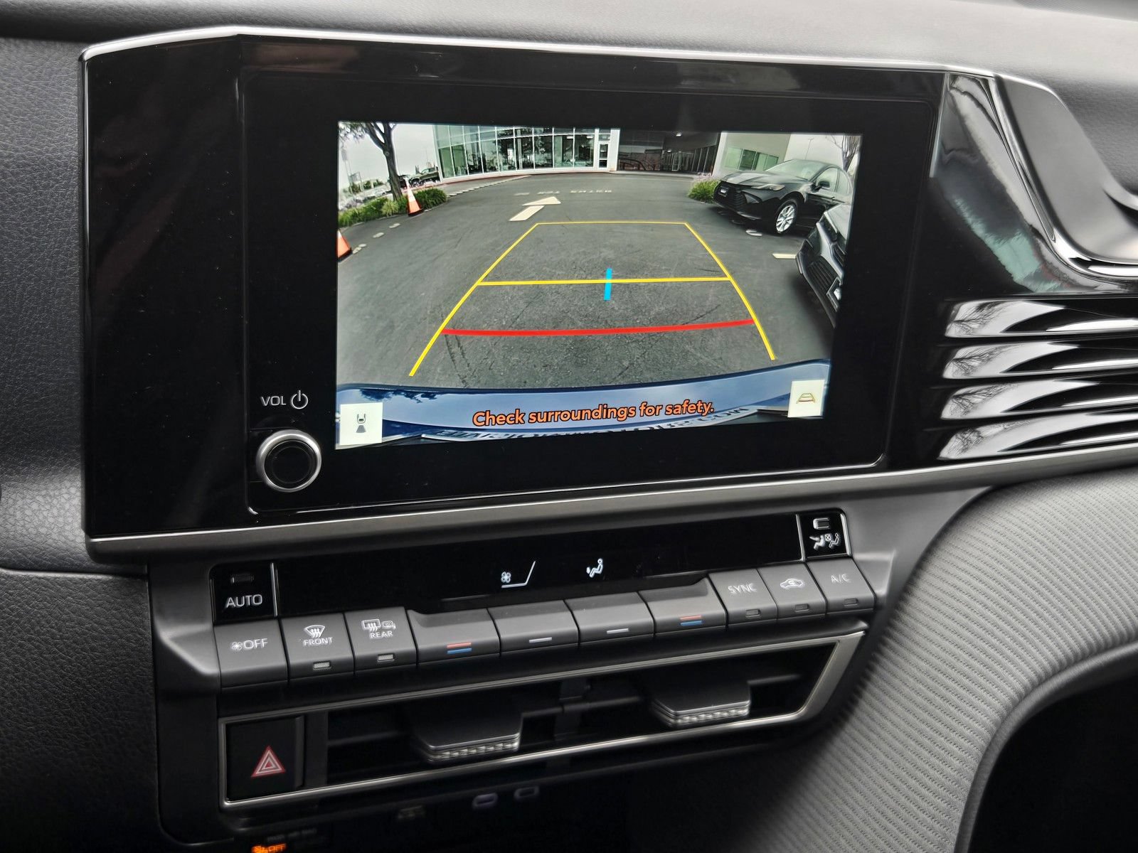 Used 2026 Toyota Camry SE FWD image 14