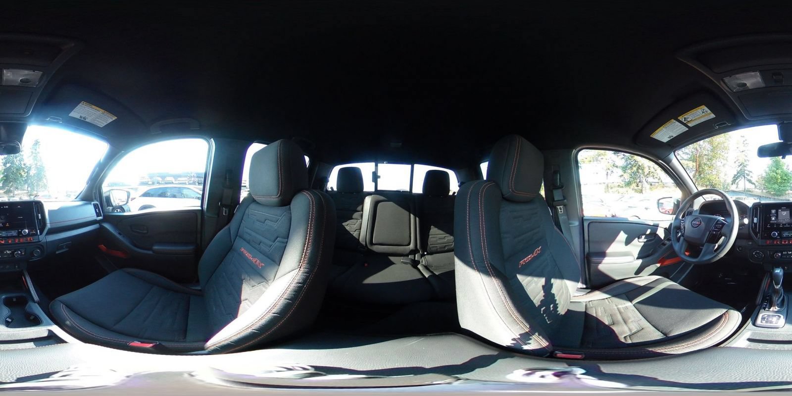 Used 2026 Nissan Frontier PRO-4X AWD/4WD image 38