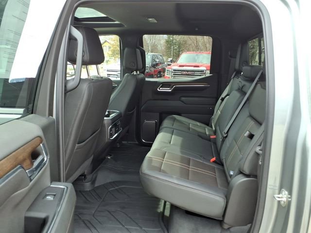 Used 2024 Chevrolet Silverado 1500 High Country w/ High Country Premium Package AWD/4WD image 11
