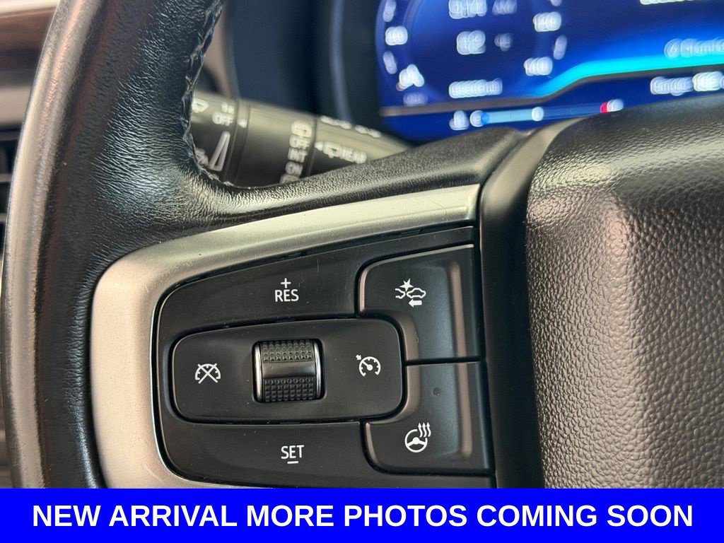 Used 2022 Chevrolet Tahoe Premier AWD/4WD image 15