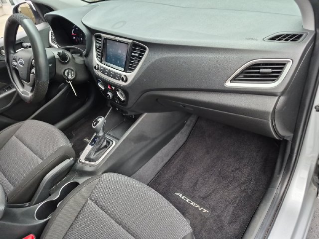 Used 2020 Hyundai Accent SEL FWD image 20