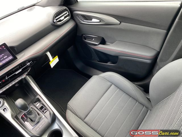 Certified 2025 Dodge Hornet GT w/ Cold Weather Group image 15