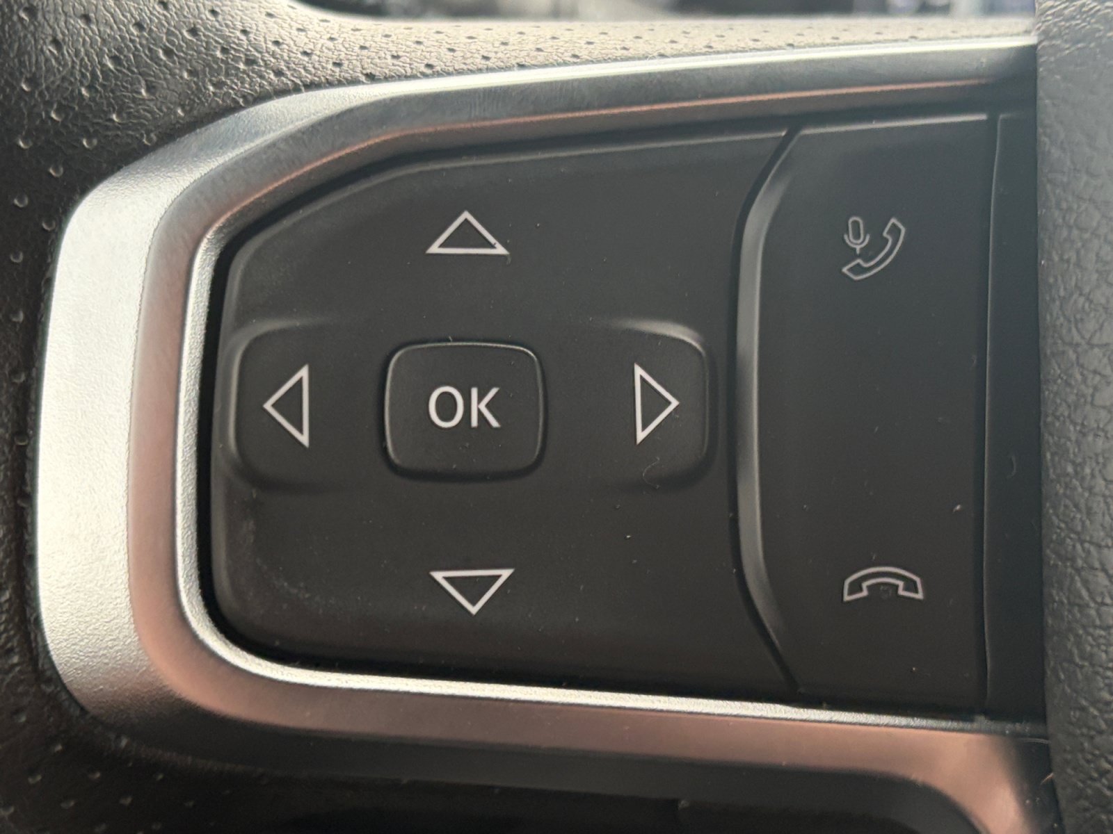 Used 2026 RAM 1500 Classic Warlock AWD/4WD image 33