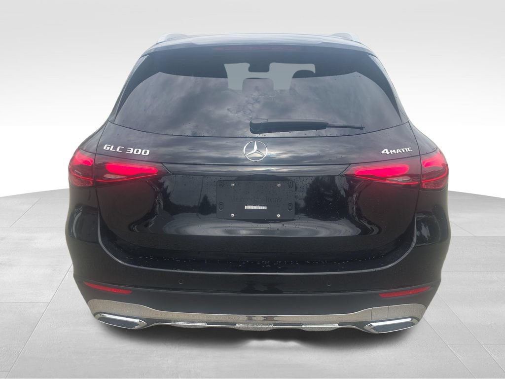 New 2026 Mercedes-Benz GLC 300 4MATIC image 2