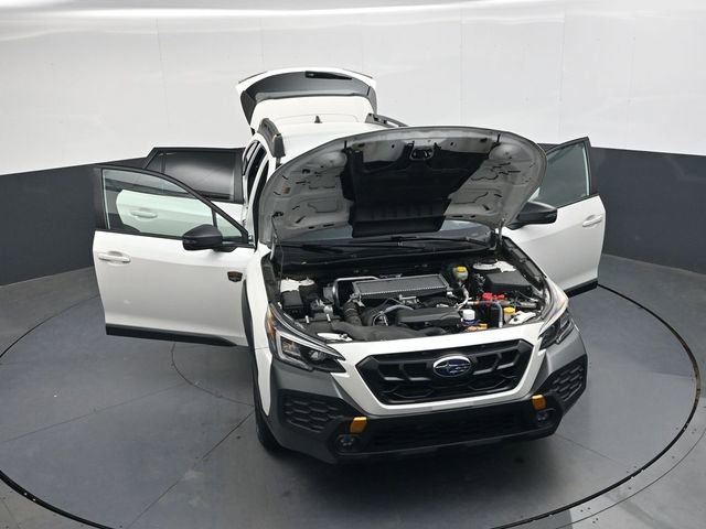 Used 2025 Subaru Outback Wilderness w/ Wilderness Package AWD/4WD image 35