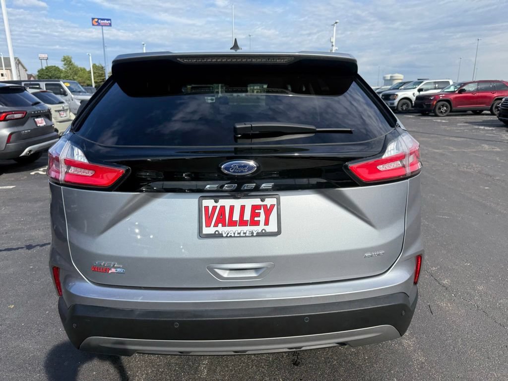 Used 2023 Ford Edge SEL w/ Convenience Package AWD/4WD image 5