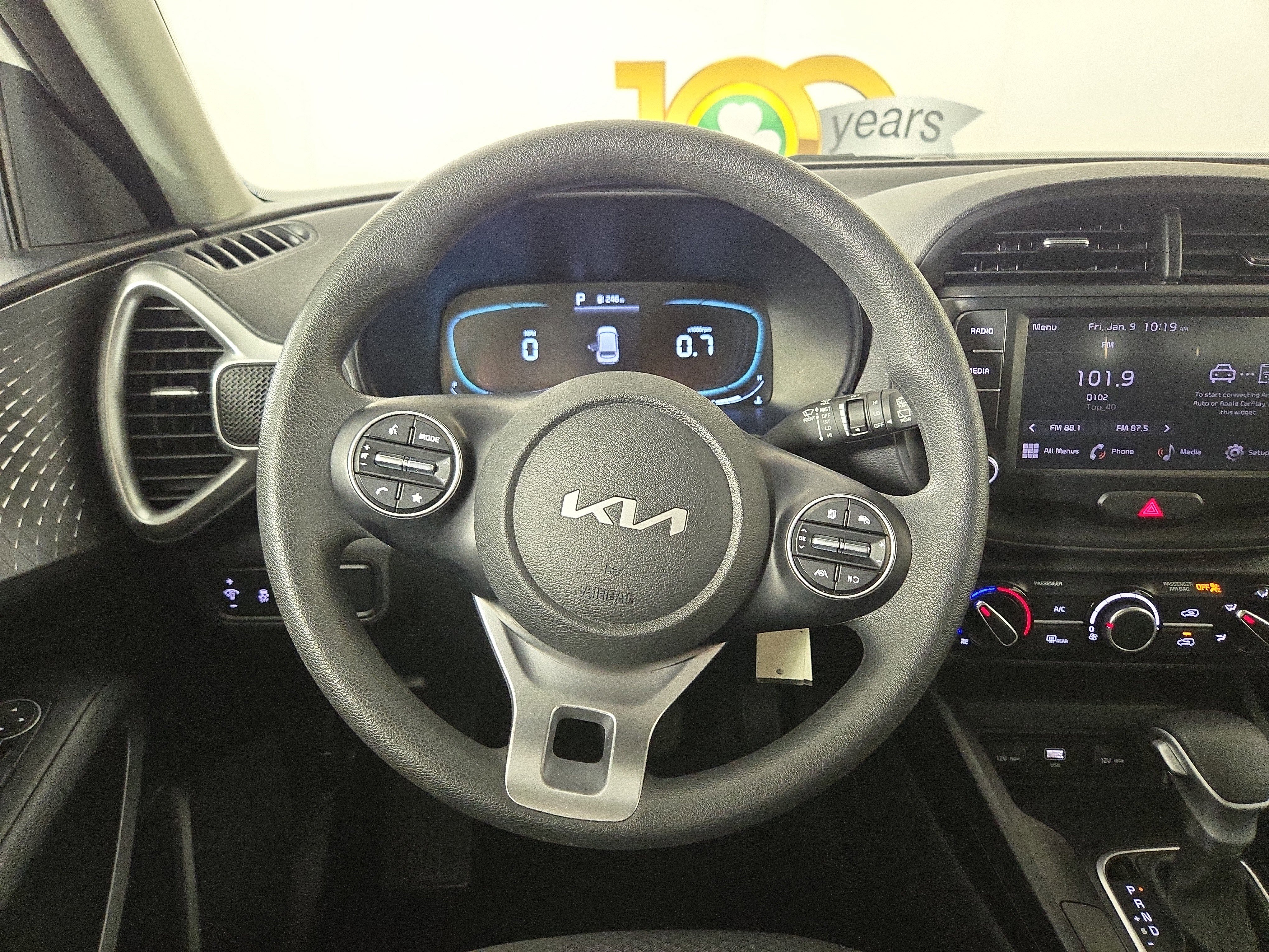 Used 2023 Kia Soul LX w/ LX Technology Package image 14