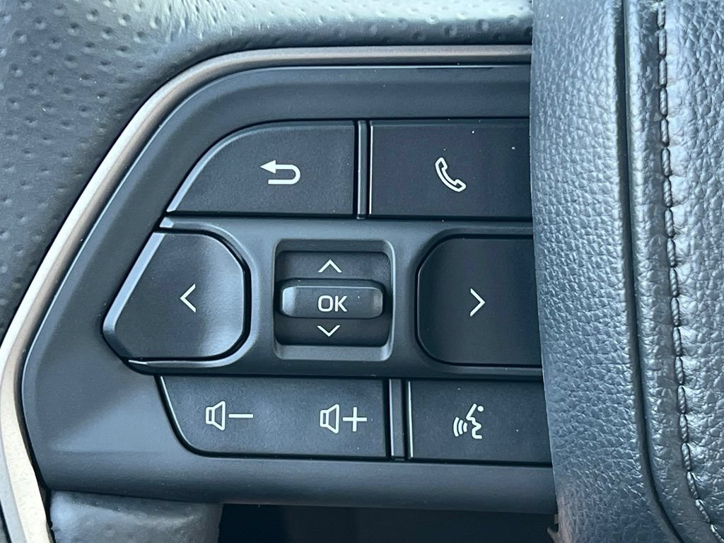 New 2026 Toyota 4Runner TRD Off-Road AWD/4WD image 25