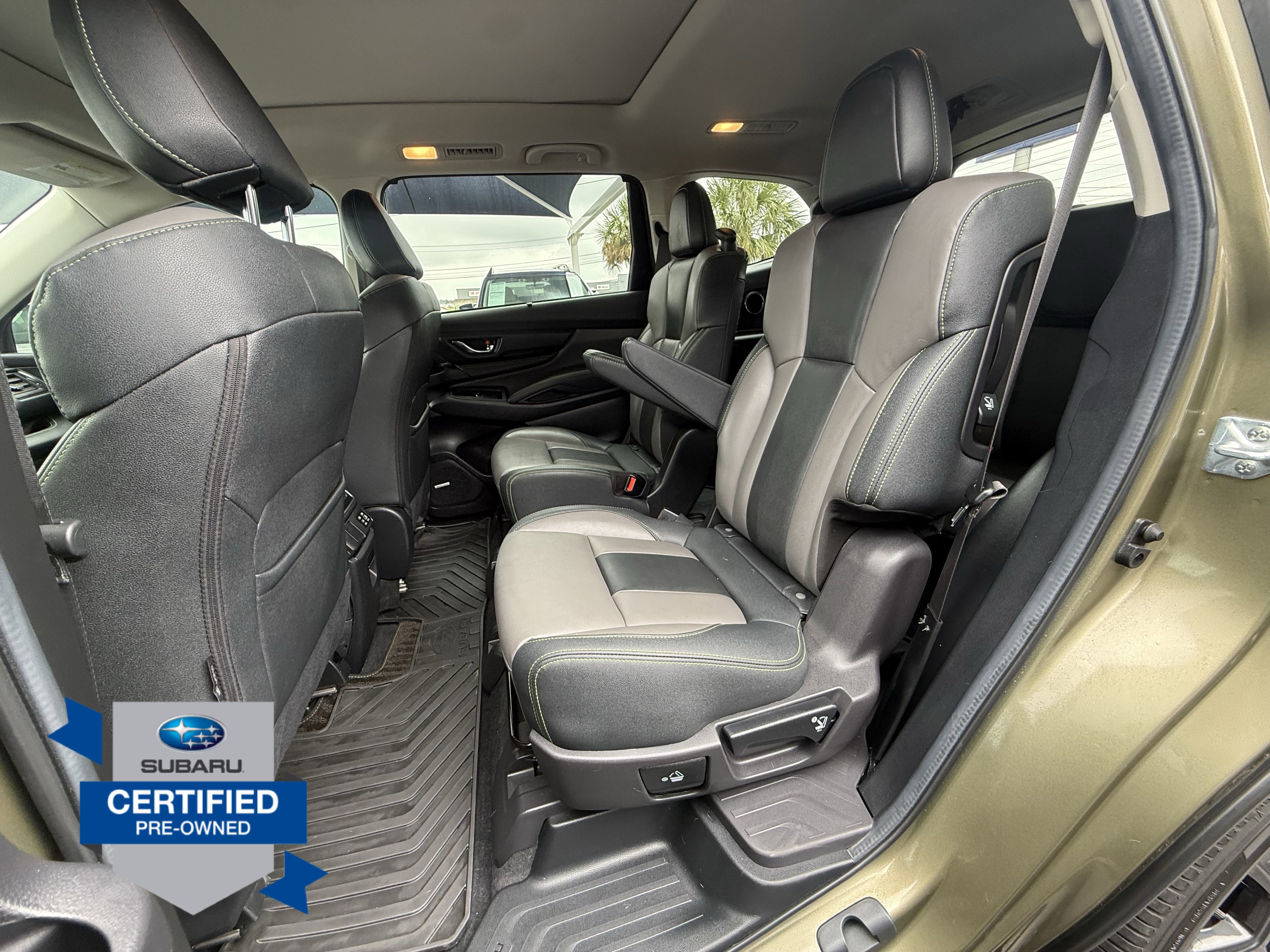 Used 2024 Subaru Ascent Onyx Edition Limited AWD/4WD image 16