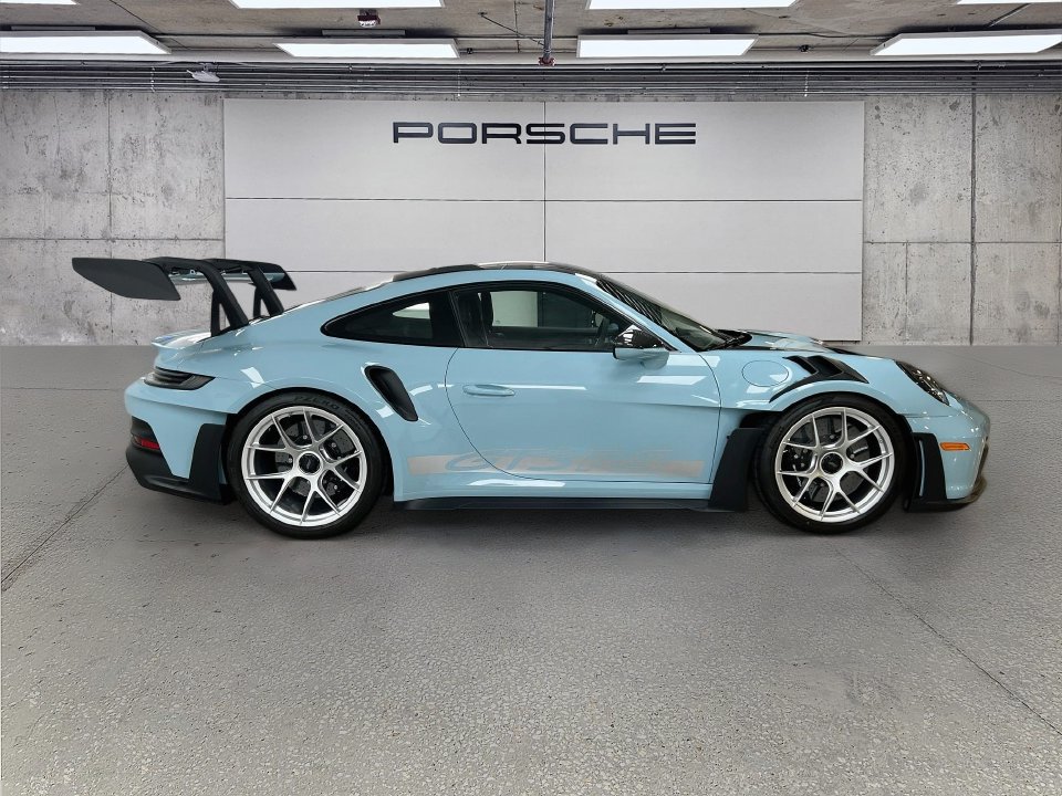 Certified 2025 Porsche 911 GT3 RS RWD image 8