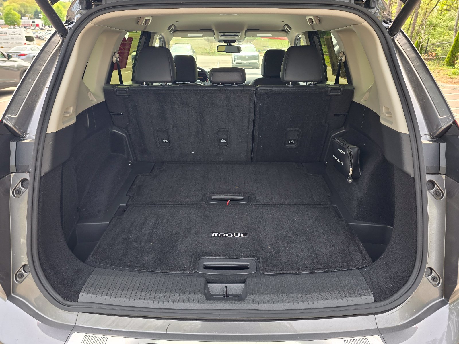 Certified 2025 Nissan Rogue SL AWD/4WD image 26