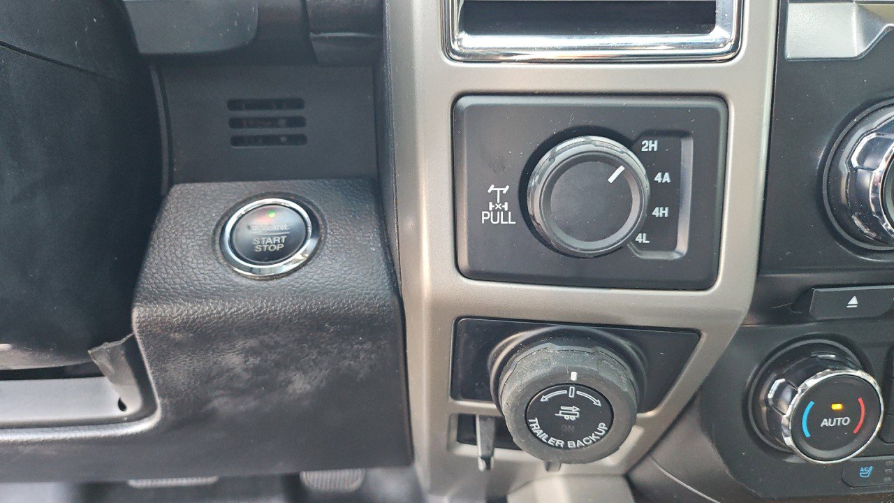 Used 2016 Ford F150 Lariat image 21