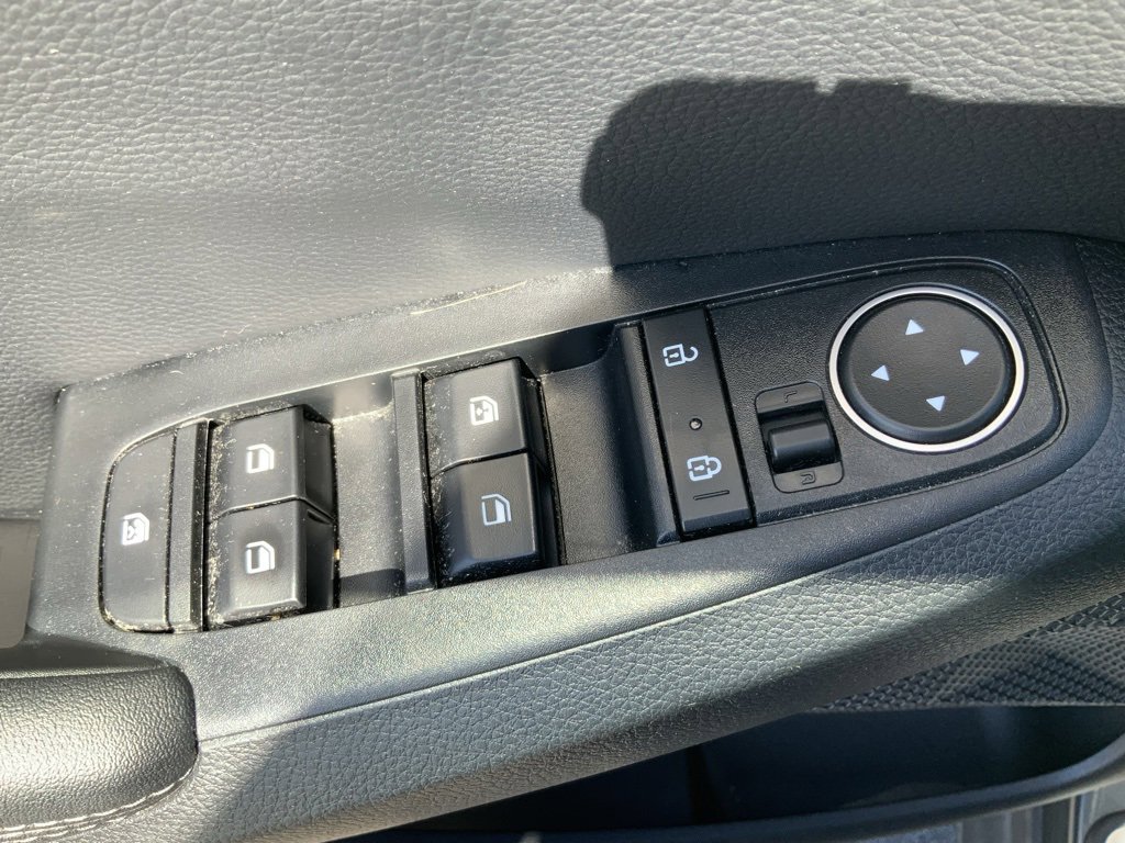 Used 2023 Kia Seltos SX image 24
