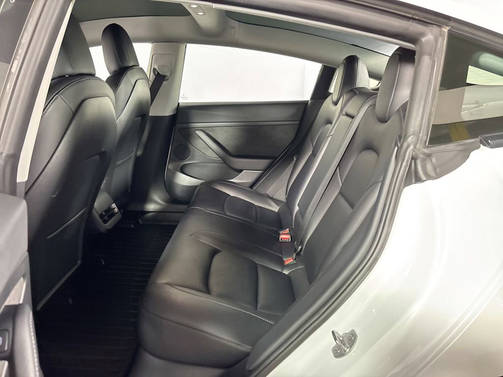 Used 2022 Tesla Model 3 Long Range image 21