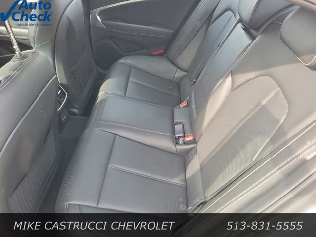 Used 2025 Genesis G70 2.5T AWD/4WD image 26