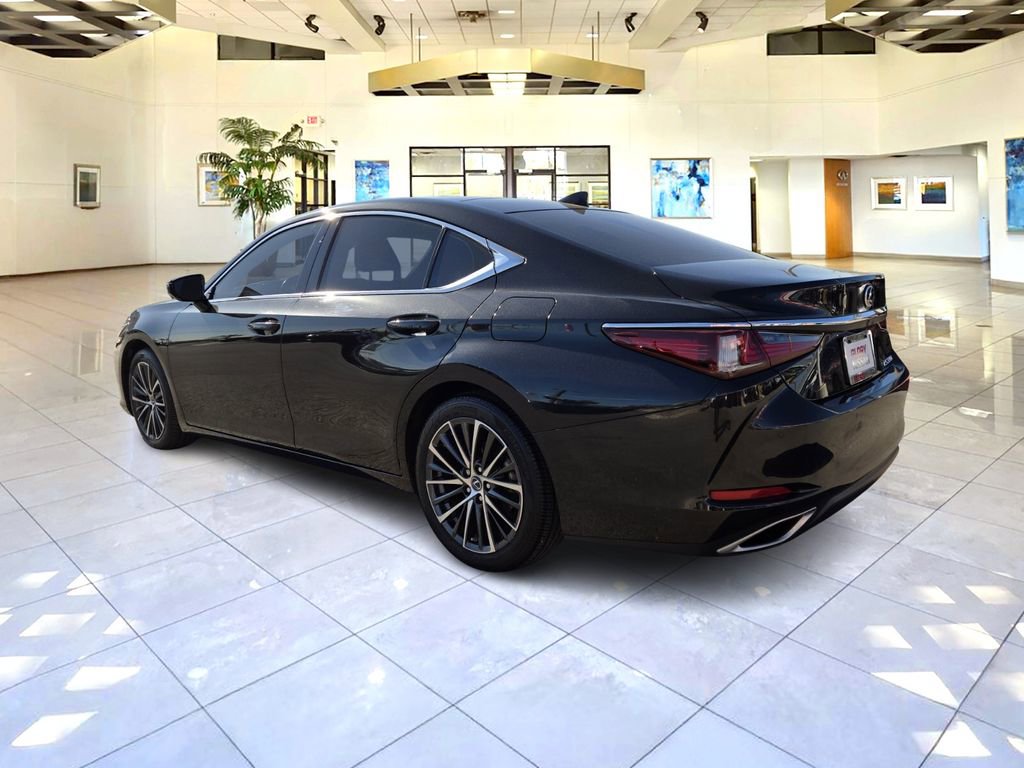 Used 2023 Lexus ES 350 w/ Premium Package image 7