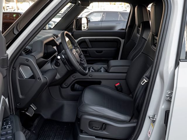 New 2026 Land Rover Defender 110 OCTA AWD/4WD image 14