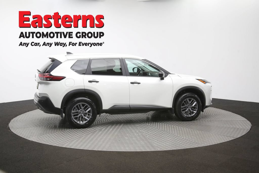 Used 2023 Nissan Rogue S AWD/4WD image 45