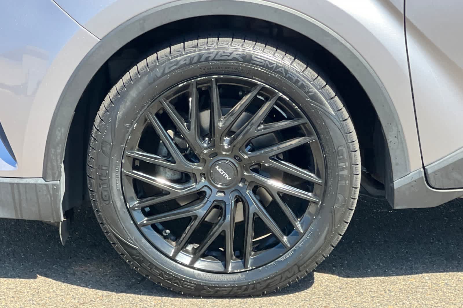 Certified 2019 Toyota C-HR LE FWD image 29
