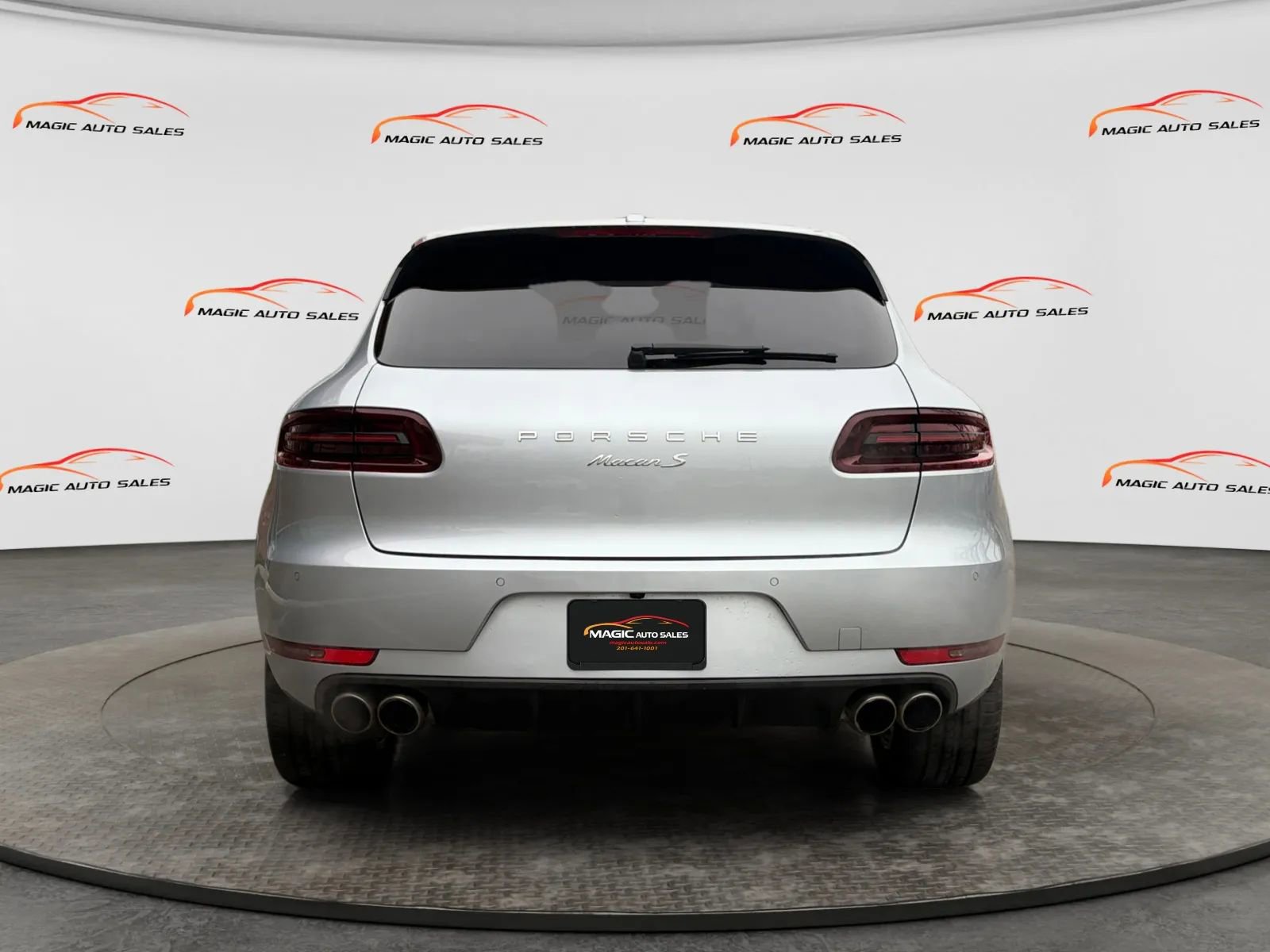Used 2017 Porsche Macan S AWD/4WD image 9
