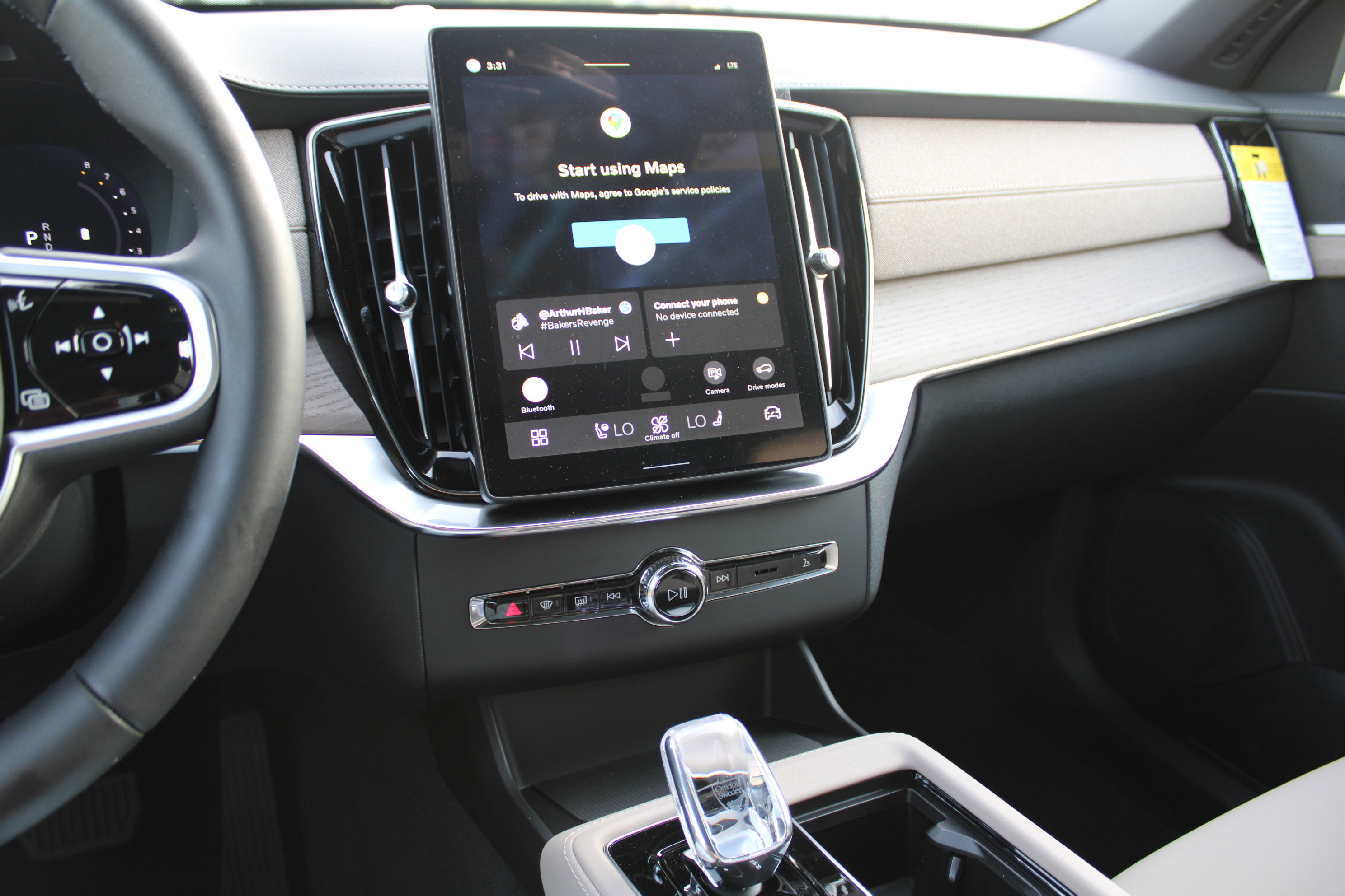 New 2026 Volvo XC90 B5 Core AWD/4WD image 16