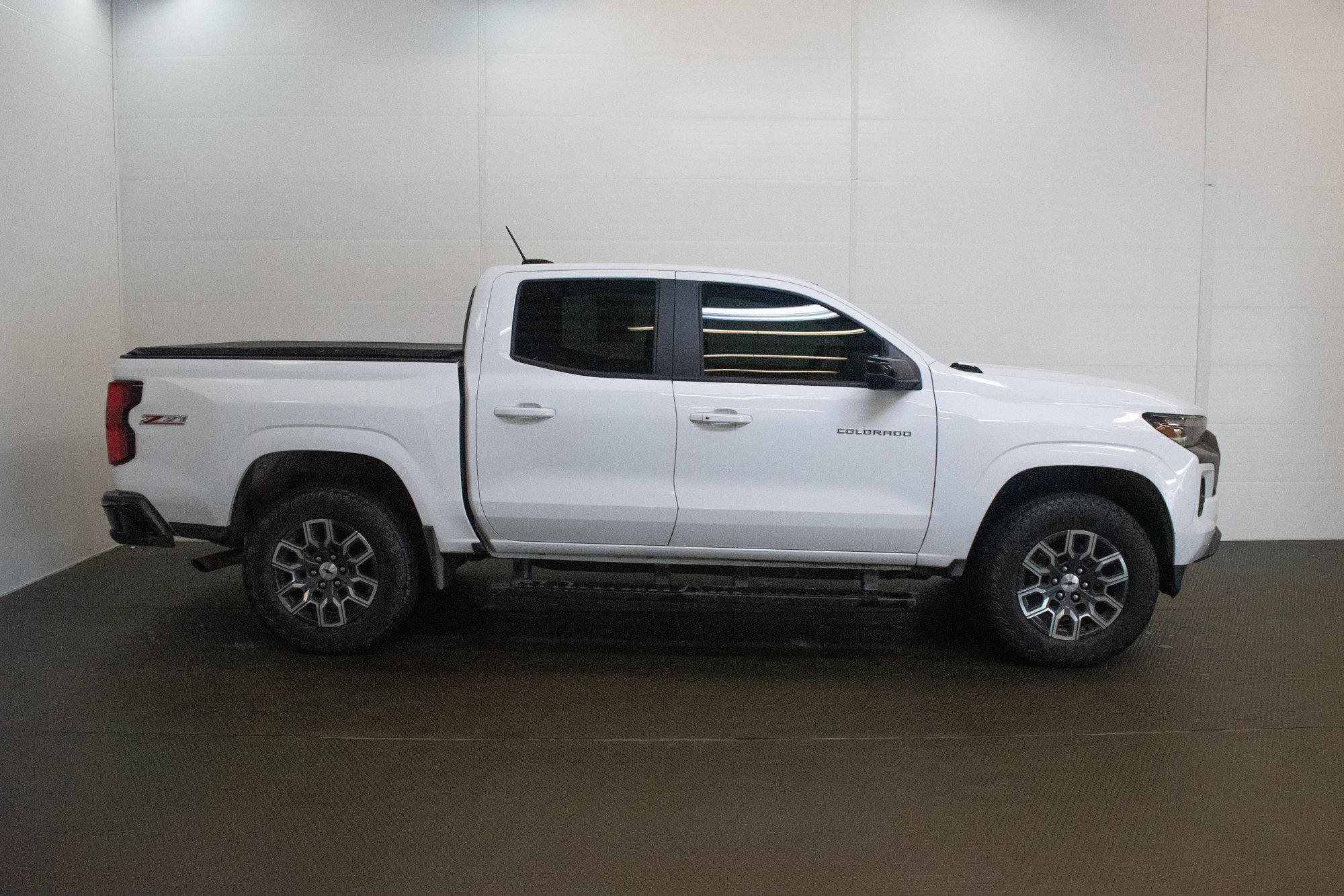 Used 2026 Chevrolet Colorado Z71 w/ Z71 Convenience Package 2 AWD/4WD image 3