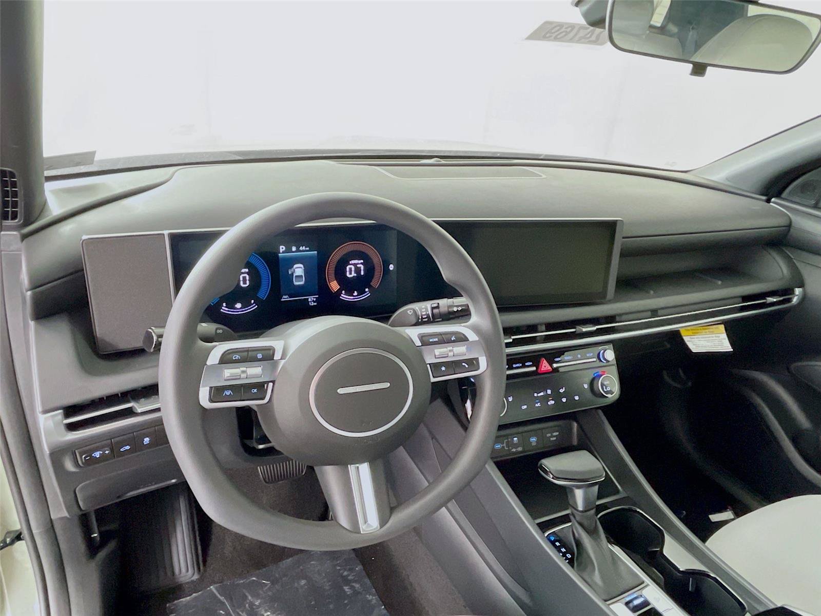 New 2026 Hyundai Santa Cruz SEL FWD image 12