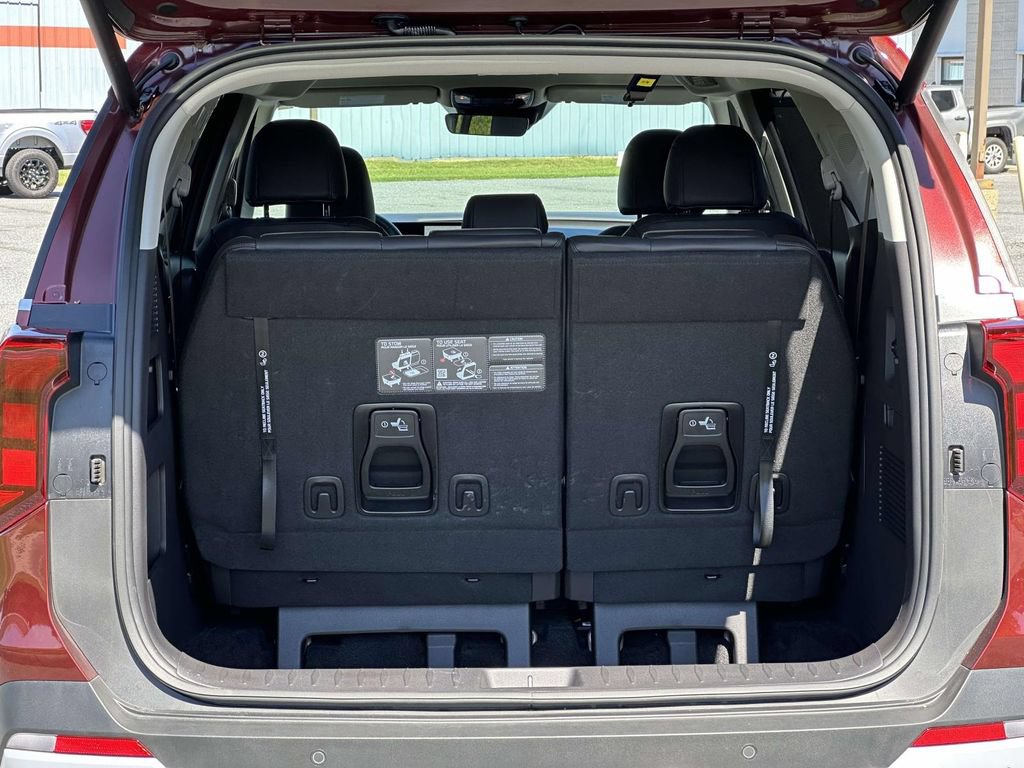Used 2026 Kia Carnival EX FWD image 12