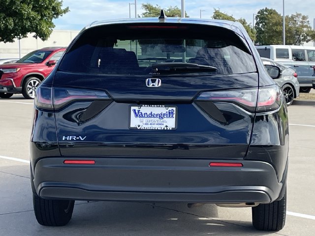 Certified 2024 Honda HR-V LX image 5