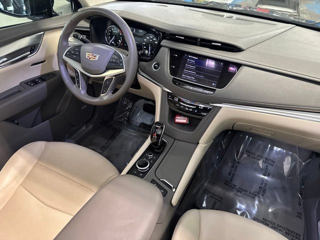 Used 2021 Cadillac XT5 Premium Luxury FWD image 17