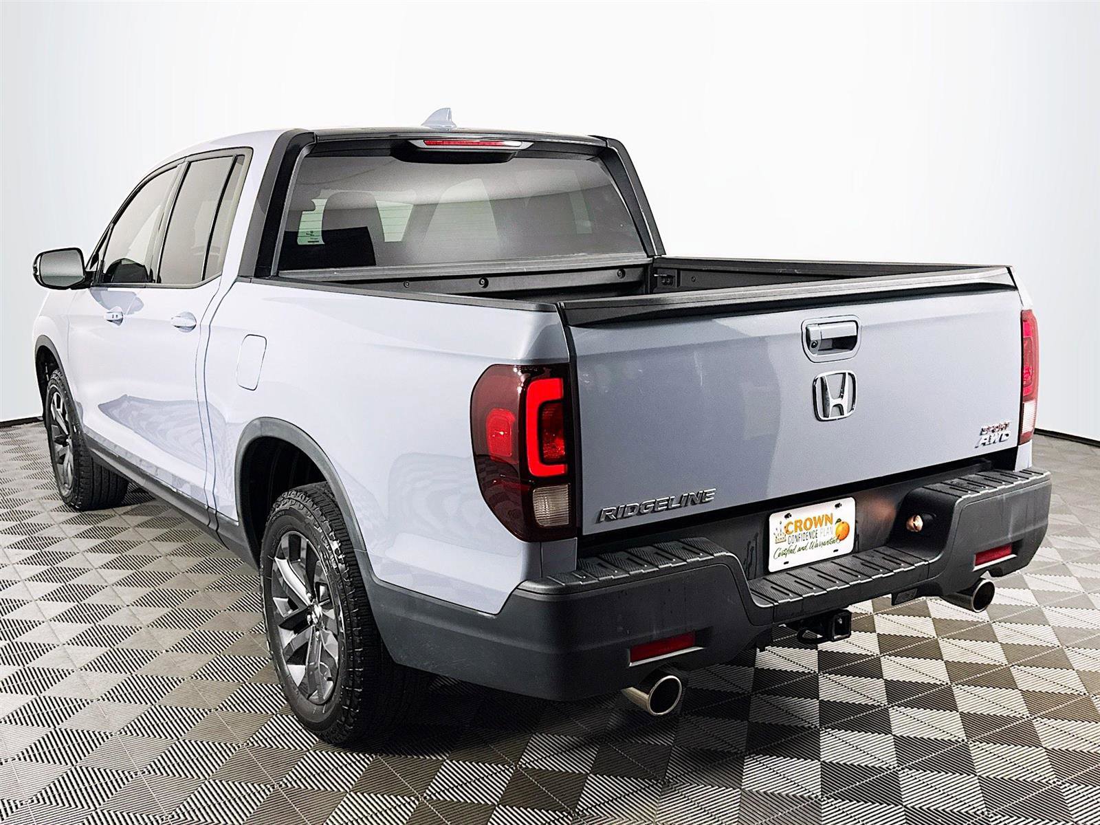Used 2023 Honda Ridgeline Sport image 6