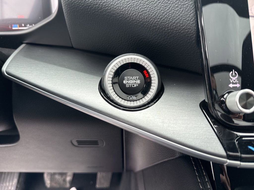 New 2026 Jeep Grand Wagoneer Limited w/ Premium Group II image 16