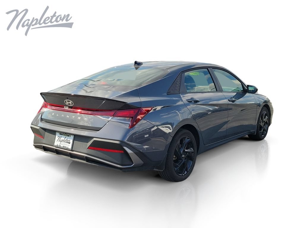 New 2026 Hyundai Elantra Sport FWD image 6