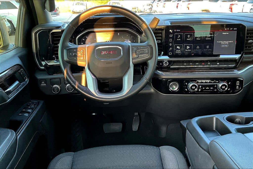 Used 2024 GMC Sierra 1500 Elevation image 7