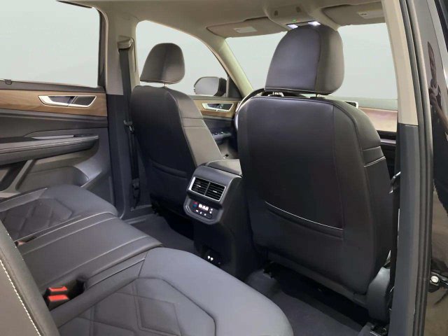 Used 2026 Volkswagen Atlas SE FWD image 79