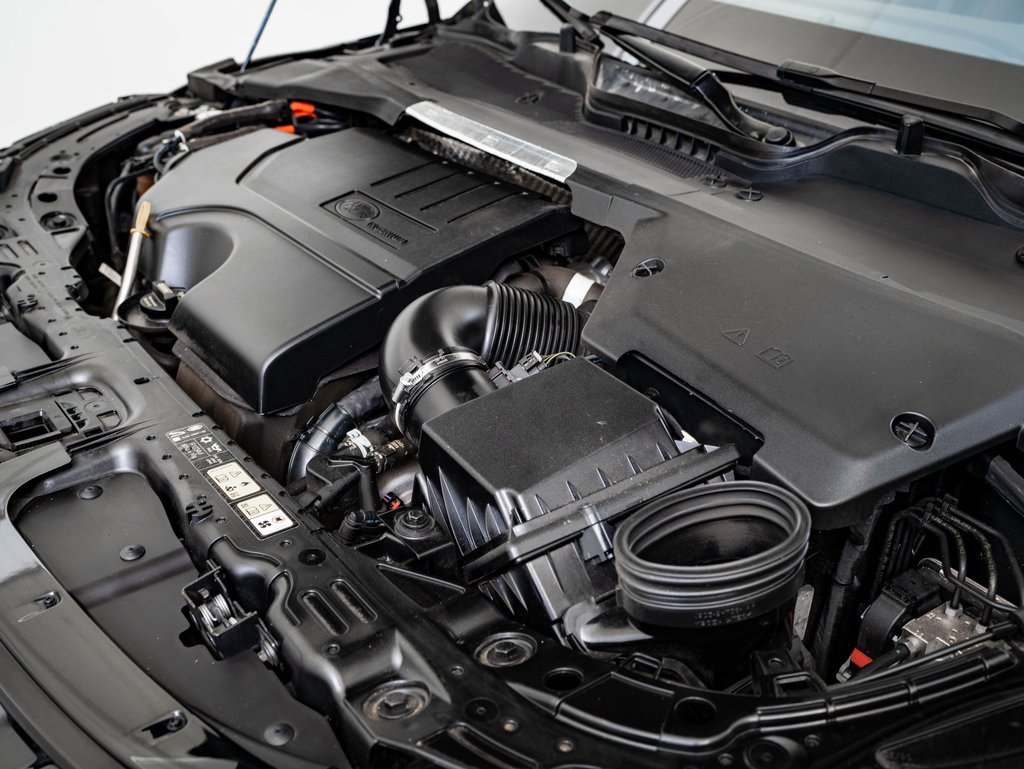 Used 2020 Land Rover Range Rover Evoque R-Dynamic HSE image 47