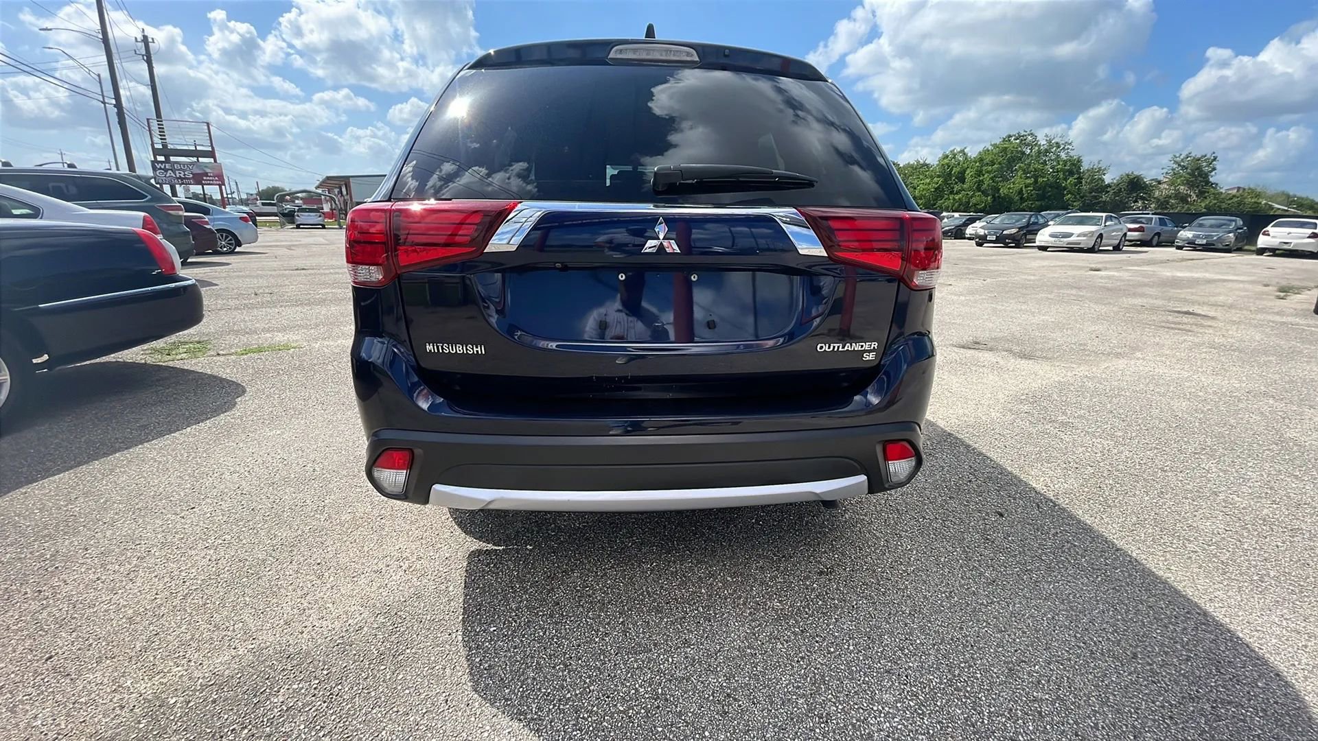 Used 2018 Mitsubishi Outlander LE FWD image 4