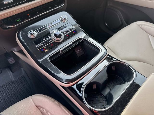 Used 2023 Lincoln Nautilus AWD image 29