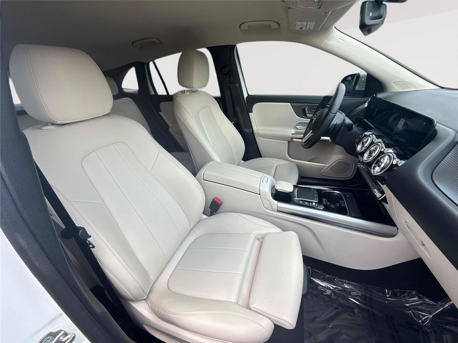 Used 2022 Mercedes-Benz GLA 250 4MATIC image 27