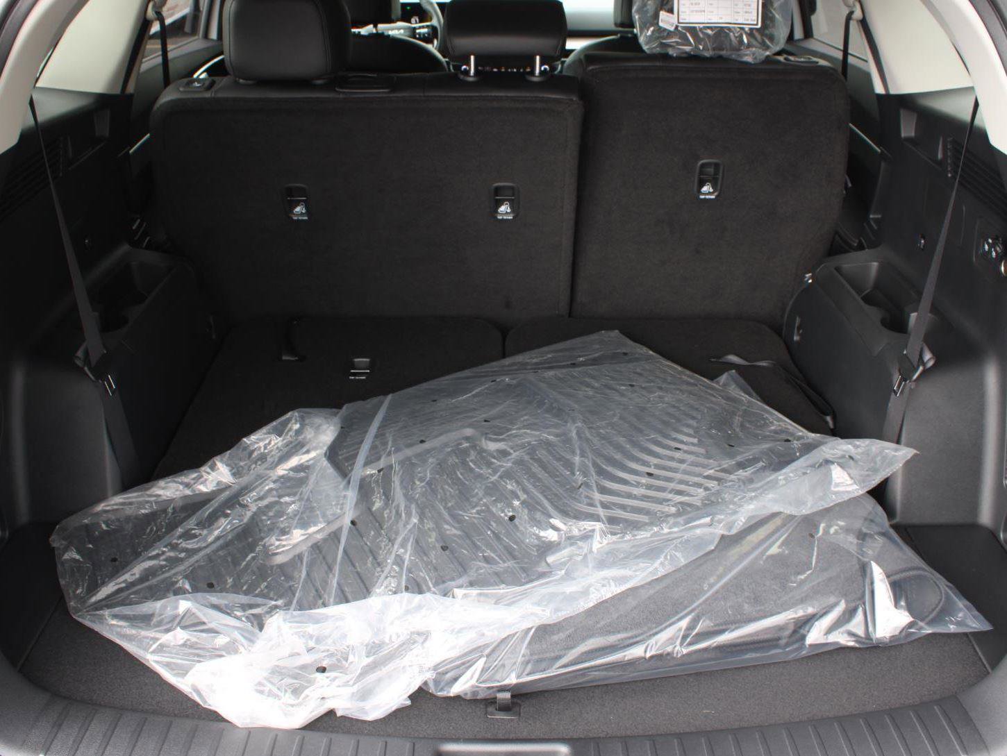 New 2026 Kia Sorento S image 14