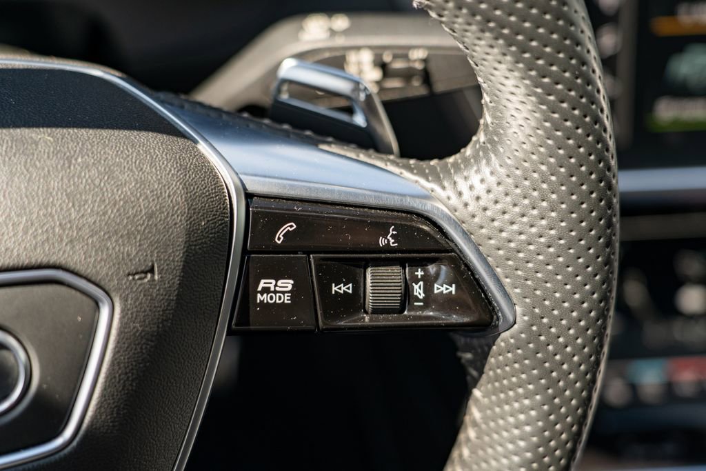 Used 2021 Audi RS 7 Sportback AWD/4WD image 29