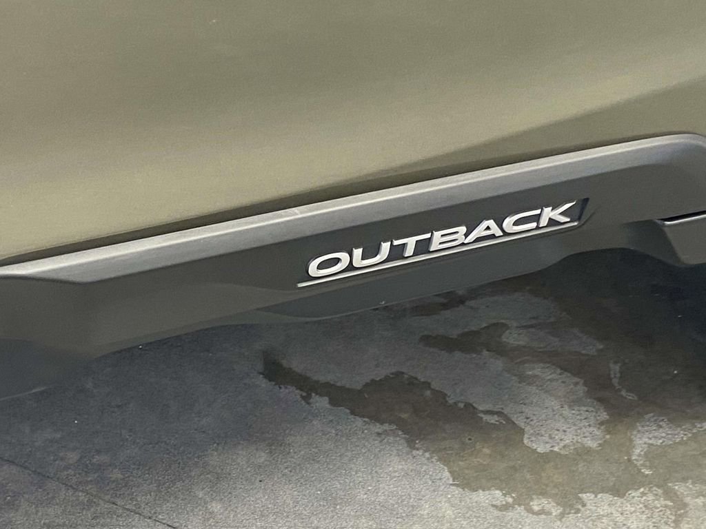 Used 2024 Subaru Outback Onyx Edition AWD/4WD image 9