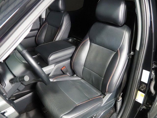 Used 2021 Ford F150 Lariat w/ FX4 Off-Road Package image 13