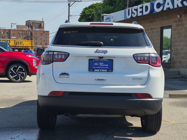 Used 2024 Jeep Compass Latitude AWD/4WD image 5