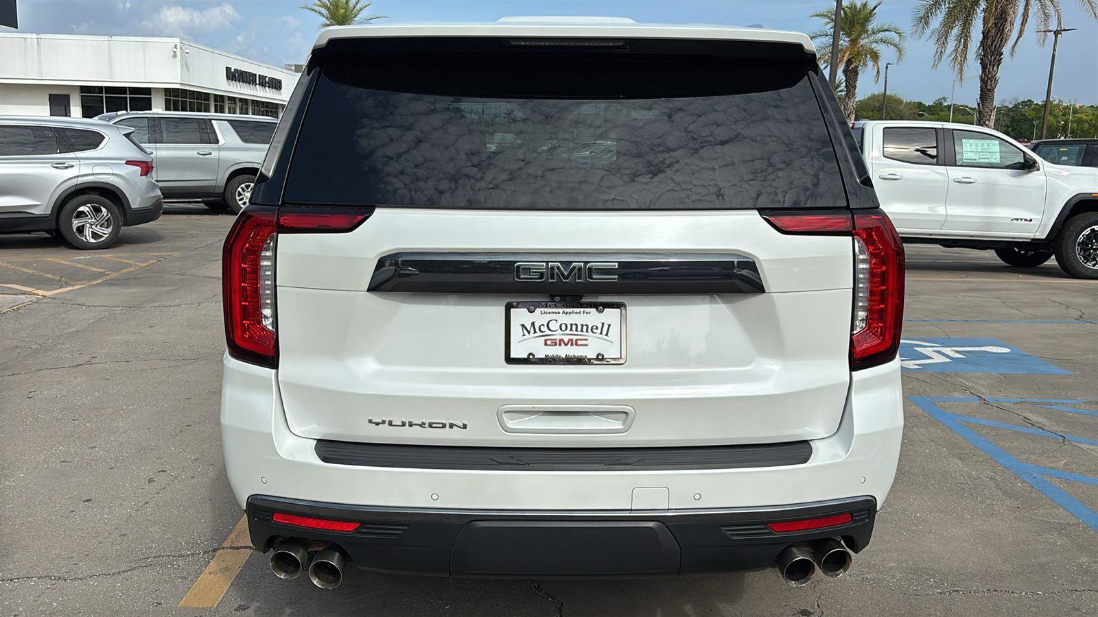 Certified 2023 GMC Yukon Denali Ultimate image 6